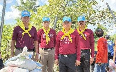 กิจกรรมจิตอาสา ลำเลียงกระสอบทรายสร้างแนวกั้นน้ำชั่วคราว